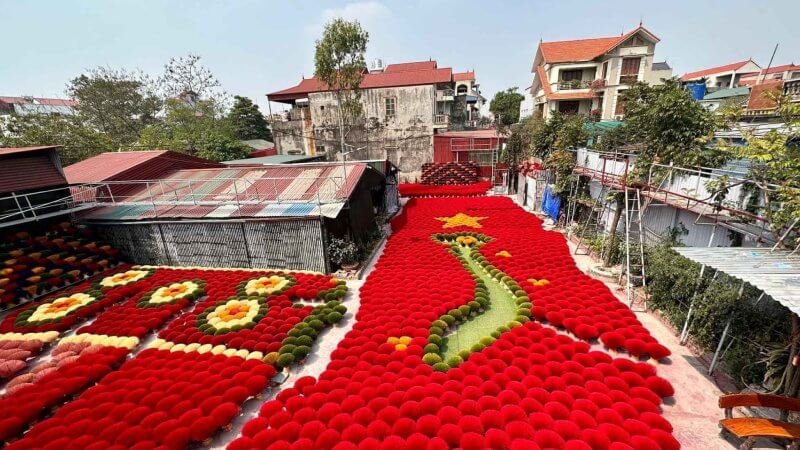 Quang Phu Cau has been producing incense for generations