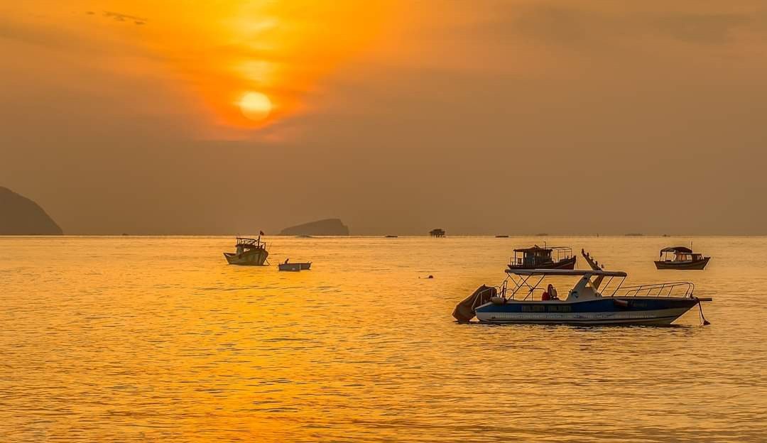Southern Vietnam: From Mekong Delta to Island Escapes