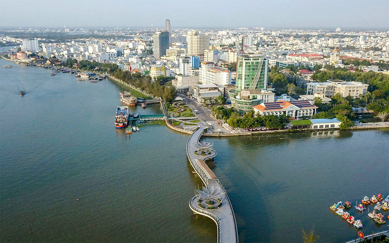 The Best Cities and Towns to Explore in the Mekong Delta