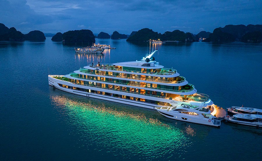 What is a Halong Bay Cruise Like