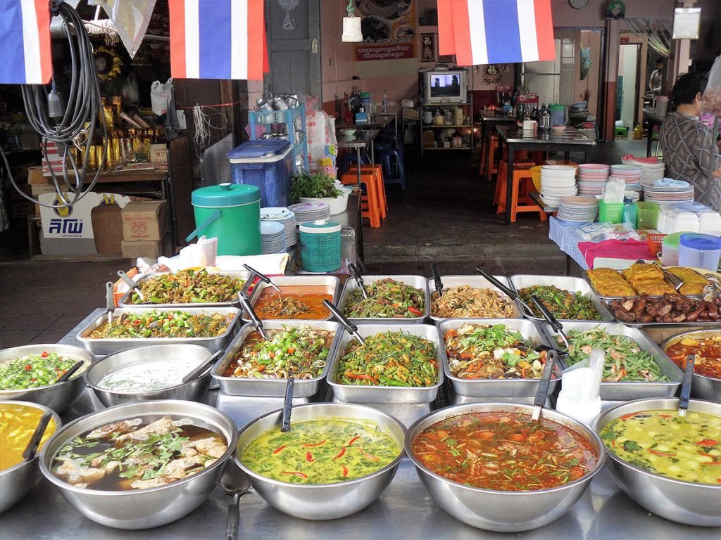 Food & Accommodation in Surat Thani