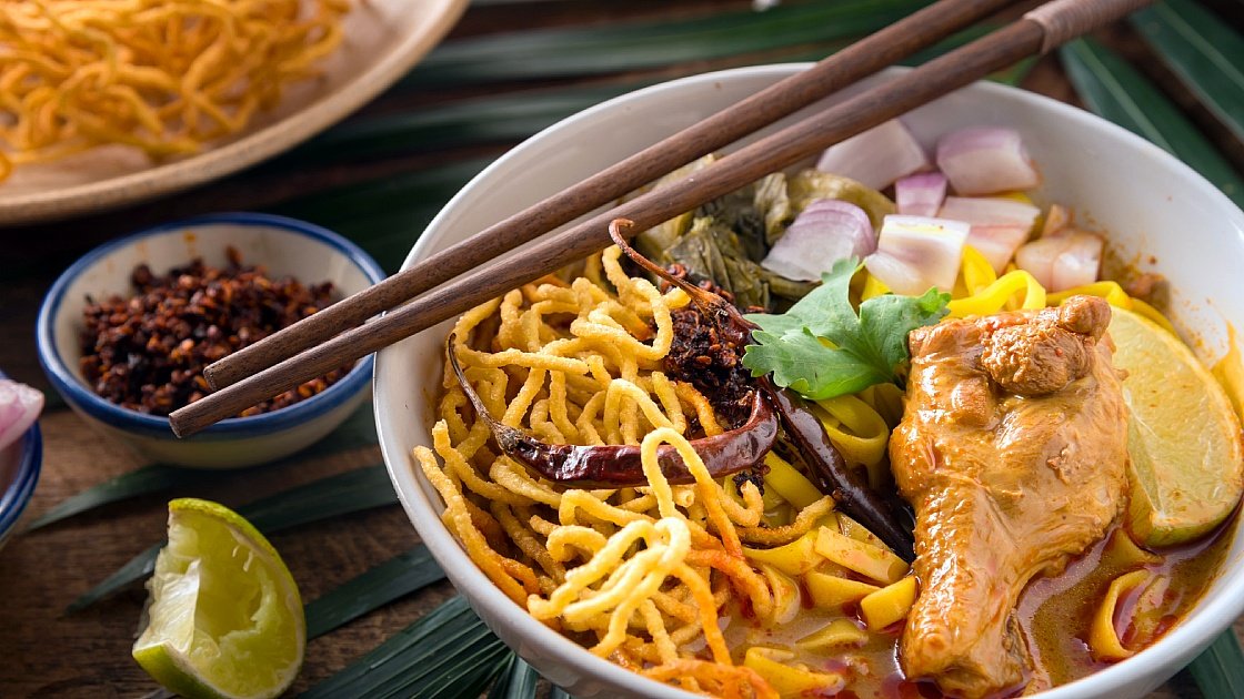 Khao Soi Tour The Best Places in Thailand