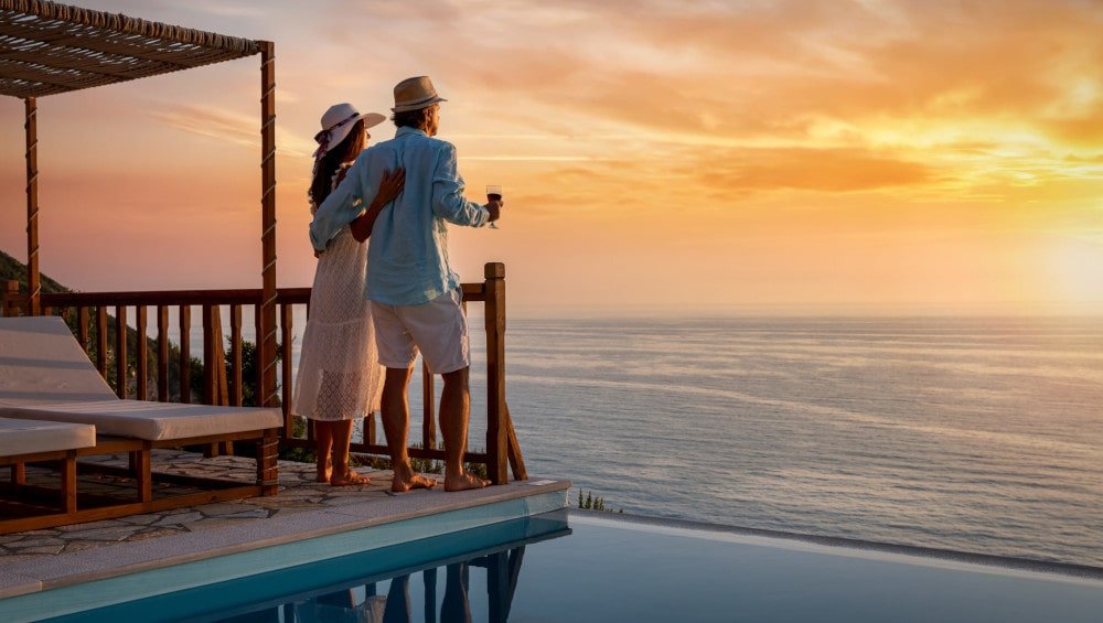 Luxury Honeymoon ($3,500 – $5,000+)