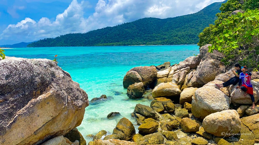 Must-See Attractions & Activities