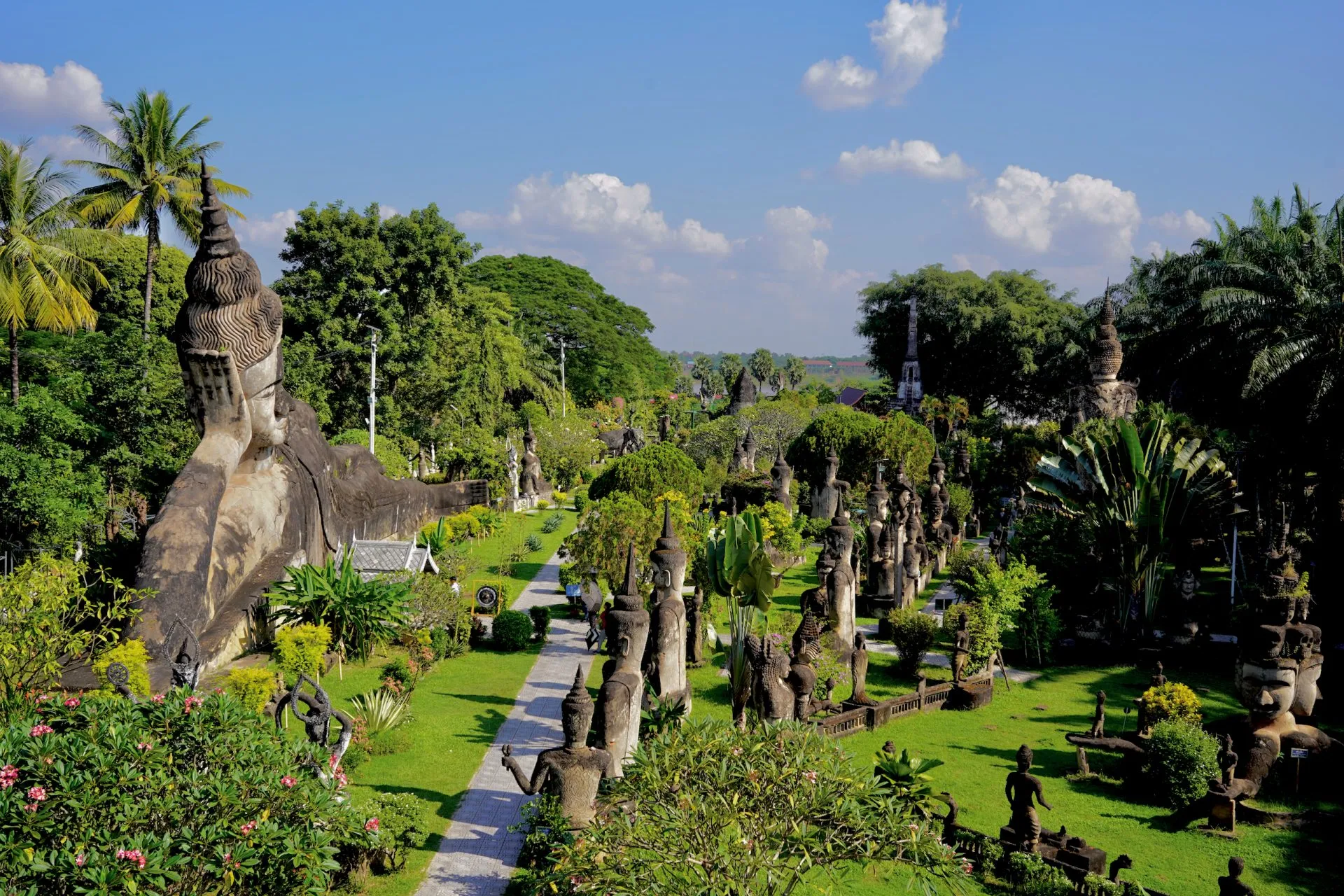 Pairing Vientiane in a Multi-Country Trip