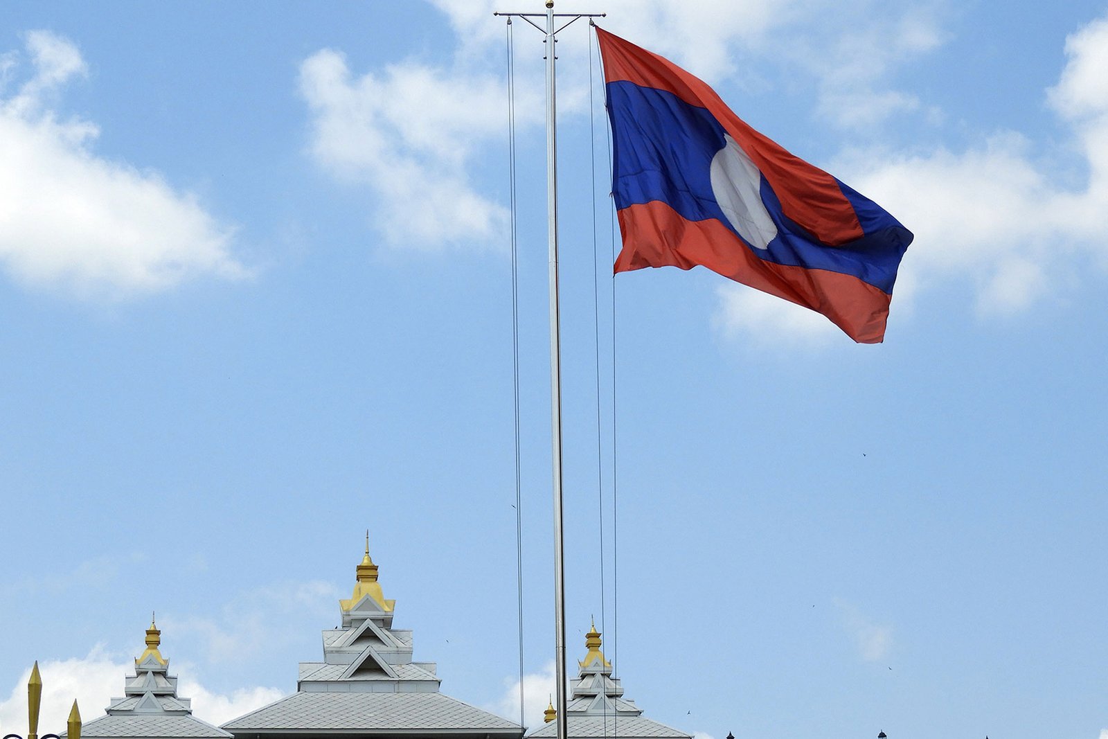 What Does the Laos Flag Look Like?