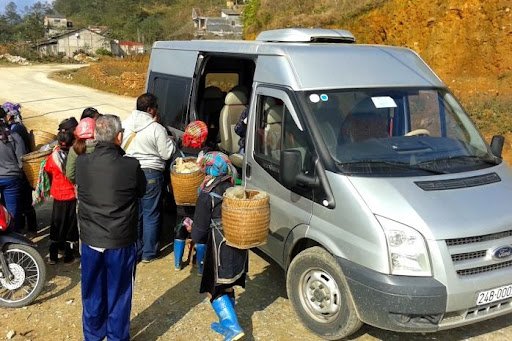 How to Get to Ta Van Village